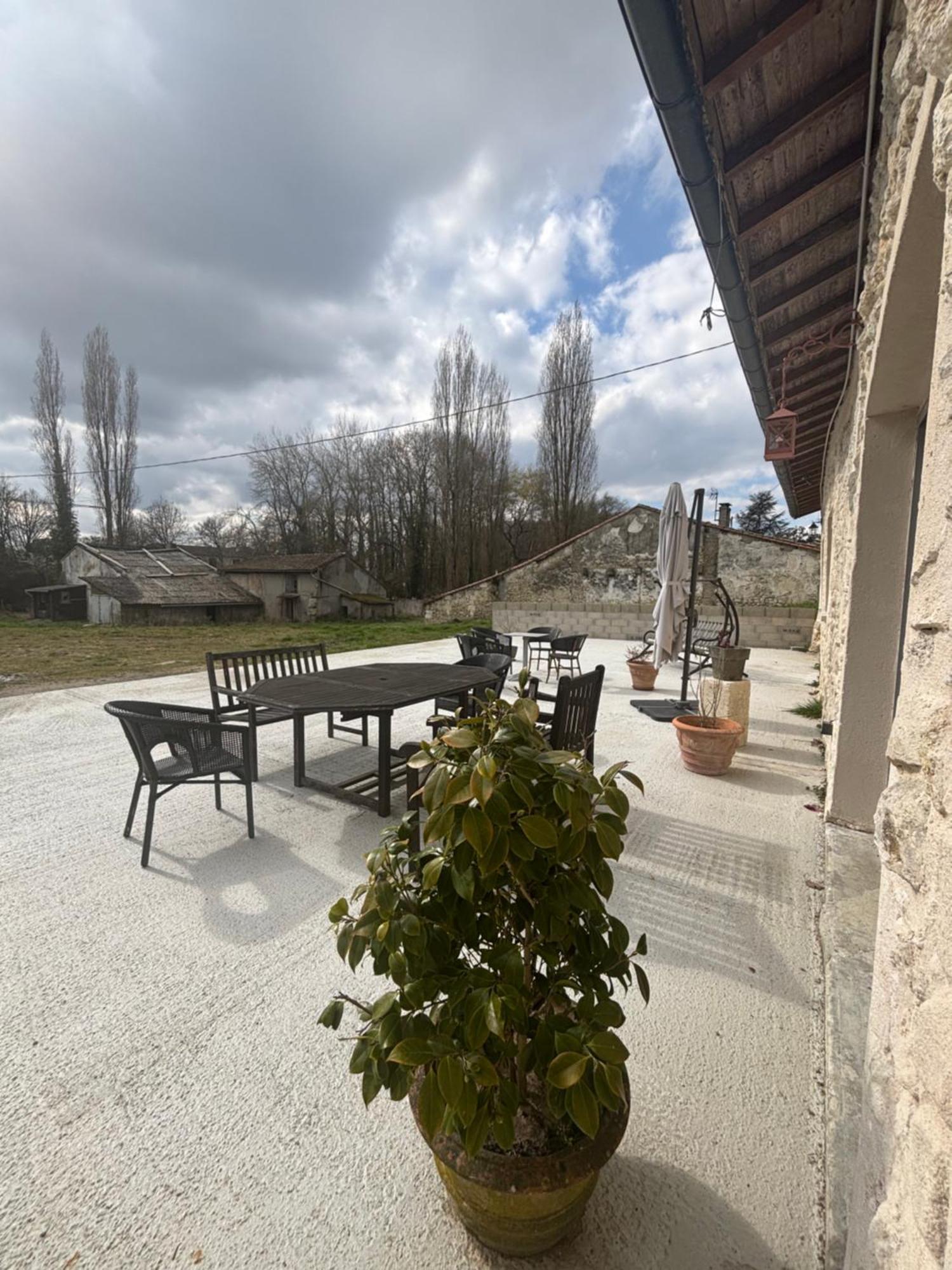 Fantastic Petit Beauval Hotel Saint-Sulpice-et-Cameyrac Екстериор снимка